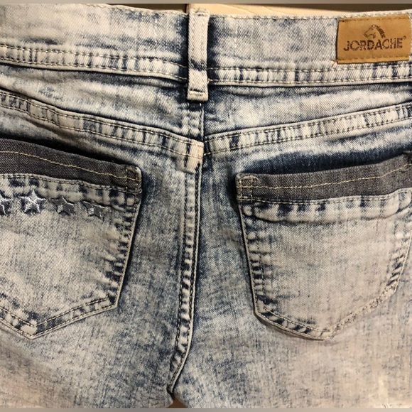 Jordache acid wash shorts with star design on thighs girls side 12 - Picture 7 of 11